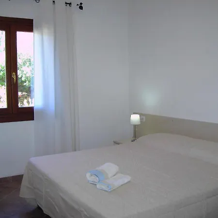 Gli Ulivi 公寓 布多尼