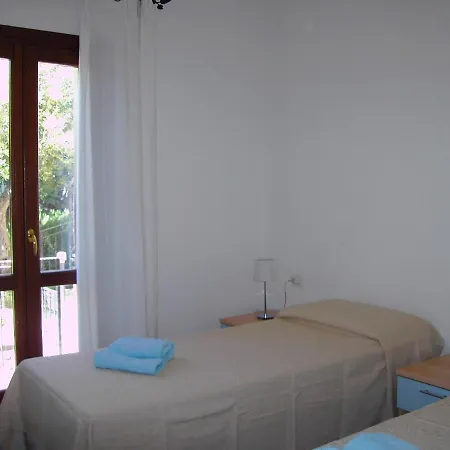 Gli Ulivi Apartment *